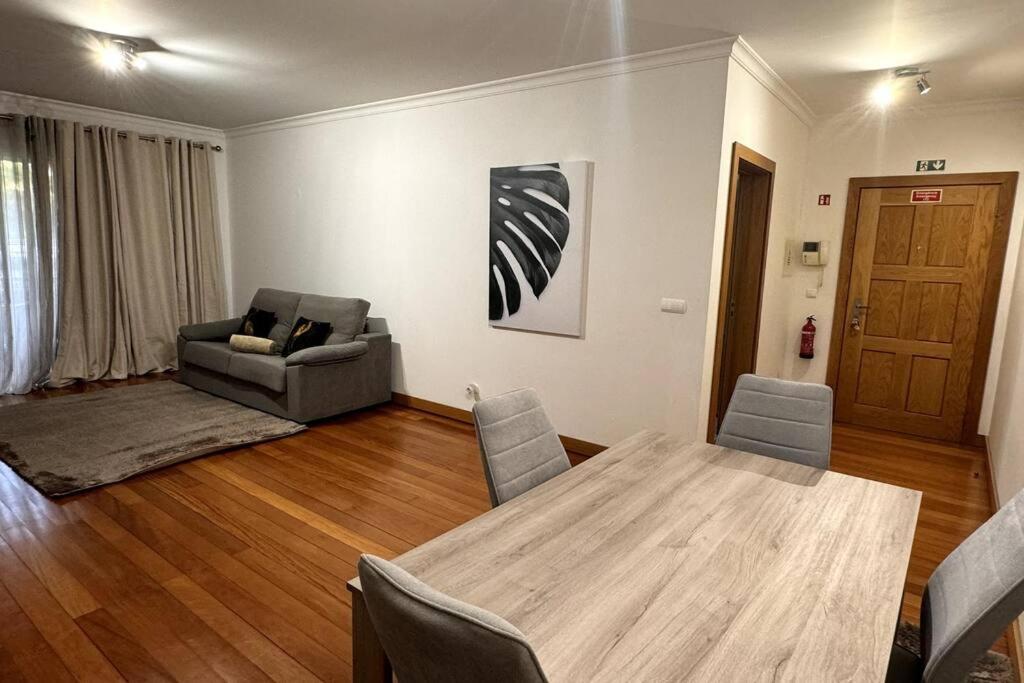 Апартаменты By The Sea IV - Cosy Flat Фуншал Экстерьер фото